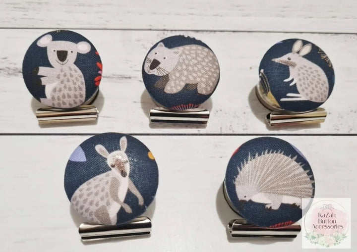 JACKOBINDI Attached Button + Bulldog Clip/Magnet