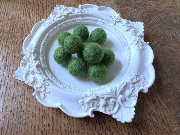 100% Wool Felt Balls 1cm 3/8” ~ Lawn - Choose Quantity