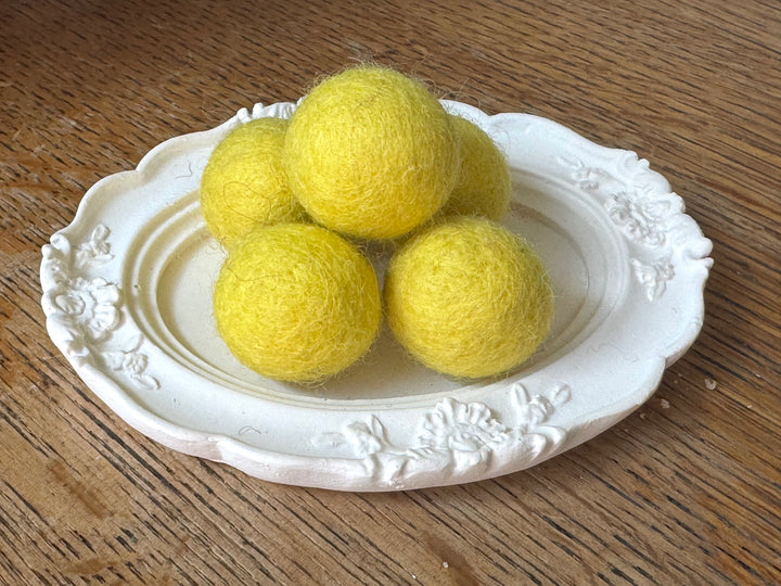 100% Wool Felt Balls 2cm 3/4” ~ Yellow