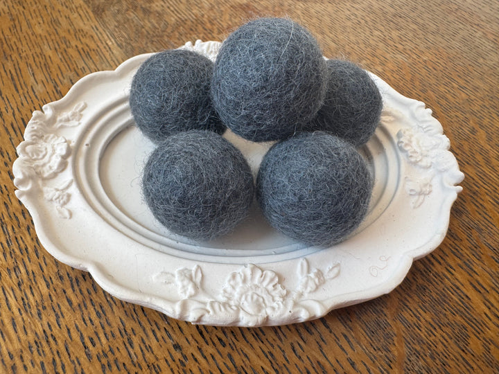 100% Wool Felt Balls 2cm 3/4” ~ Dark Grey