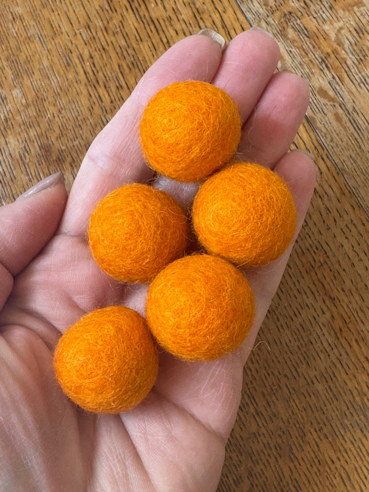 100% Wool Felt Balls 2cm 3/4” ~ Marigold (Light Orange)