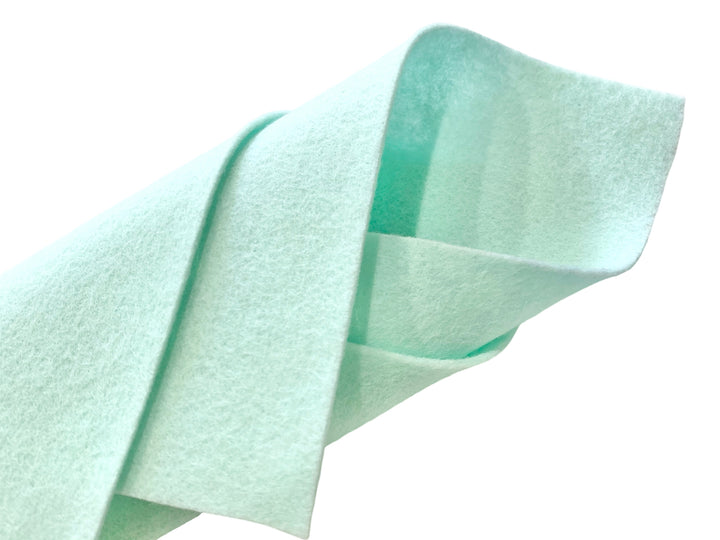 Feuille de feutre de laine pure mérinos Sea Breeze Kiss 1 mm 20 x 30 cm