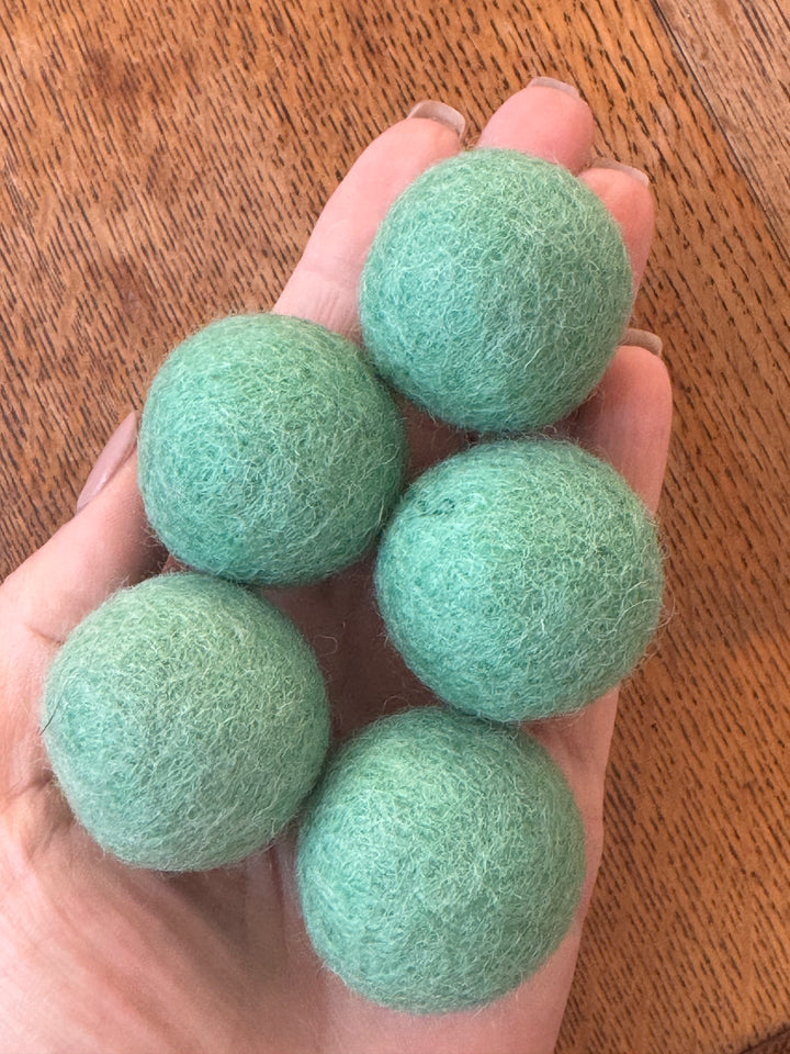 100% Wool Felt Balls 3cm 1.2” ~ Pale Aquamarine