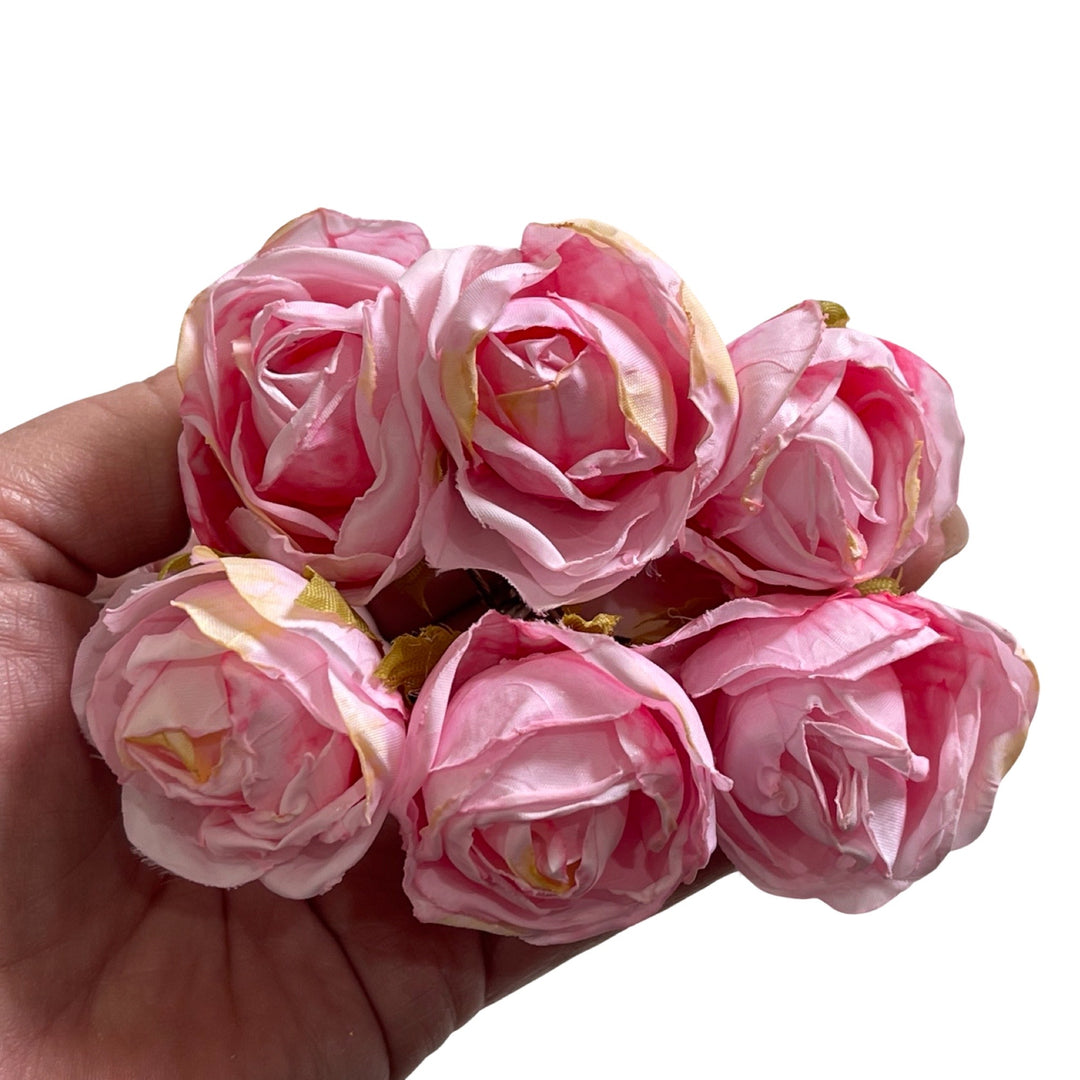 Roses en soie roses