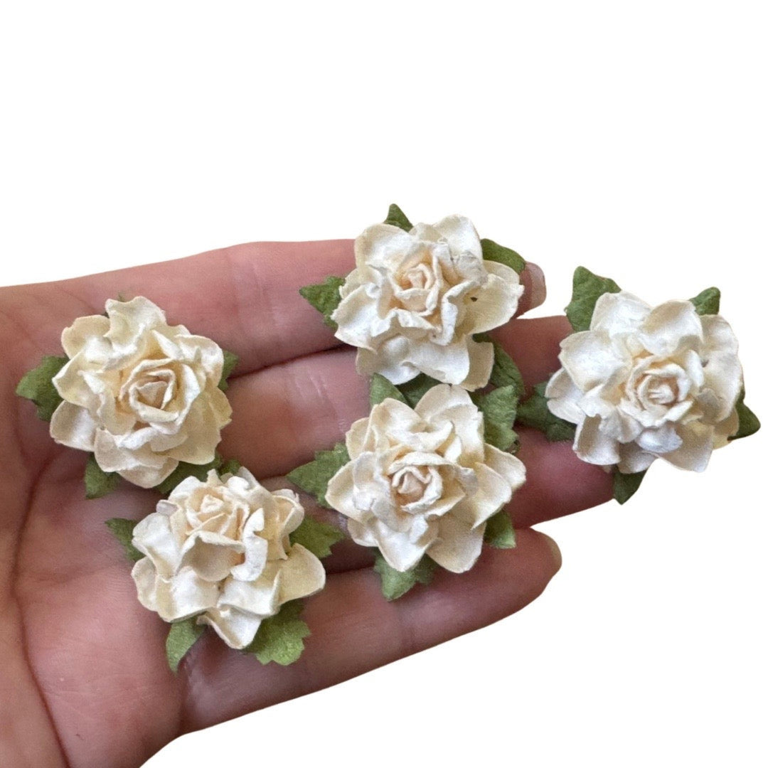 Cream Elegant Rose Mulberry Paper Flowers - 25mm - lot of 5