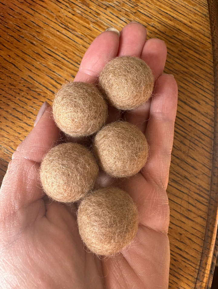 100% Wool Felt Balls 2cm 3/4” ~ Biscuit