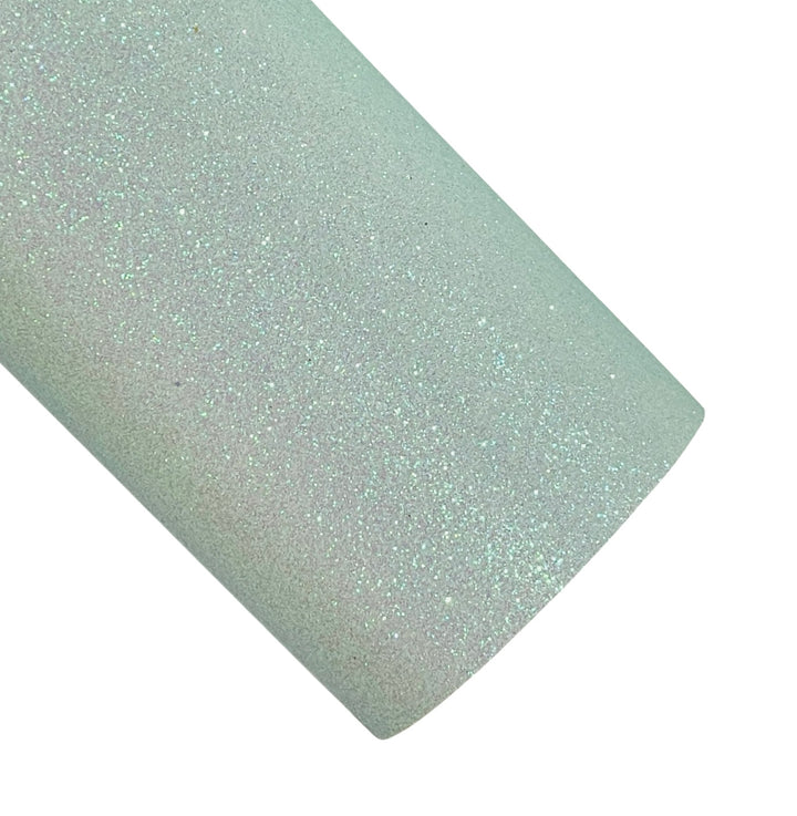 Cuir à fines paillettes menthe pâle