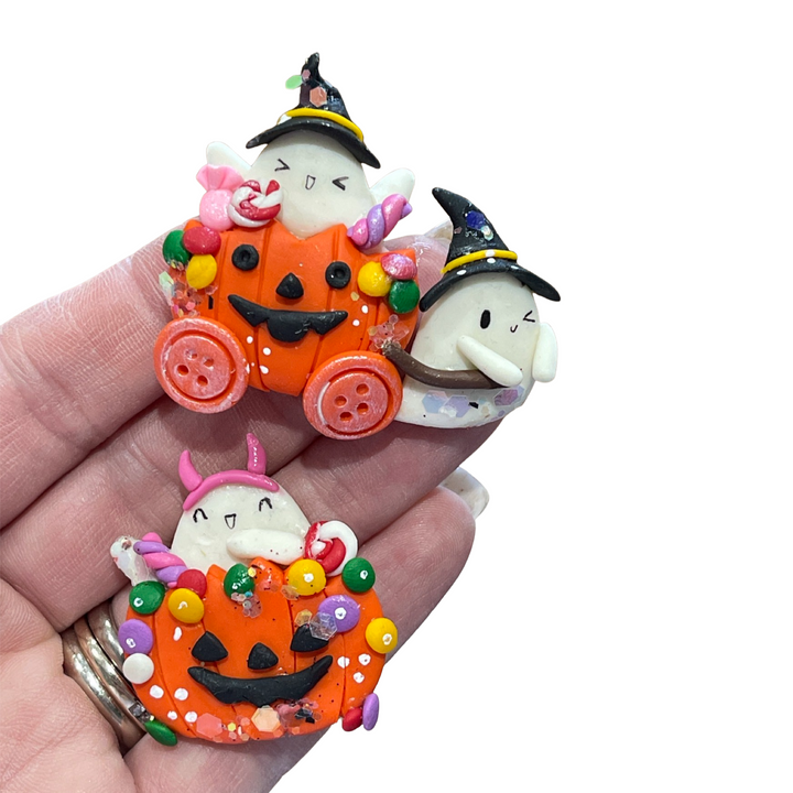 Ghost Pumpkin Bow Clay from our Enchanted Maker