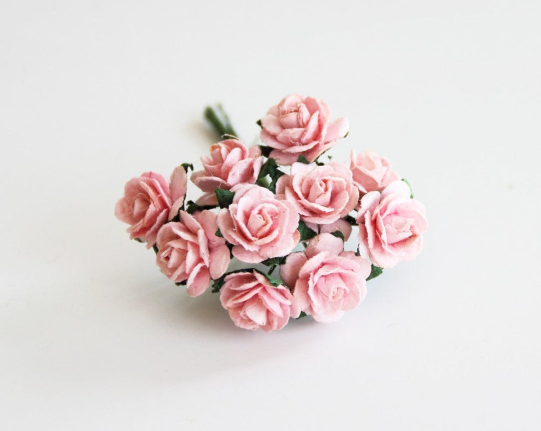 1.5cm Peach Pink Mulberry Paper Flowers - 1.5cm Rounded Petal Roses Peachy Pink
