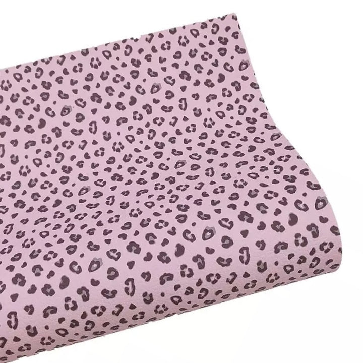 Drap en similicuir à imprimé léopard rose