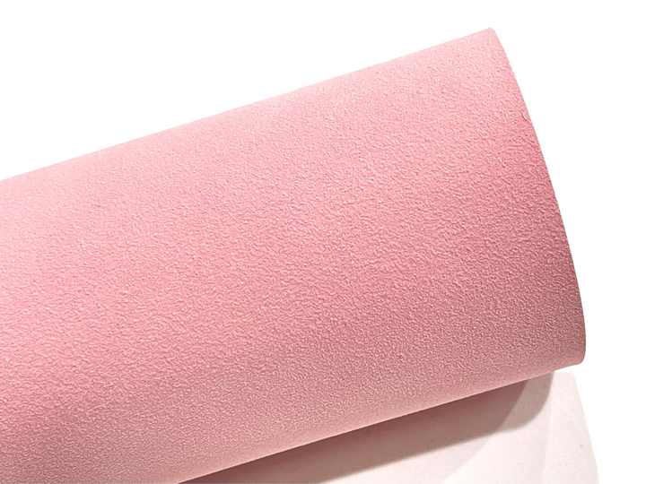 Feuille de similicuir en daim rose pâle