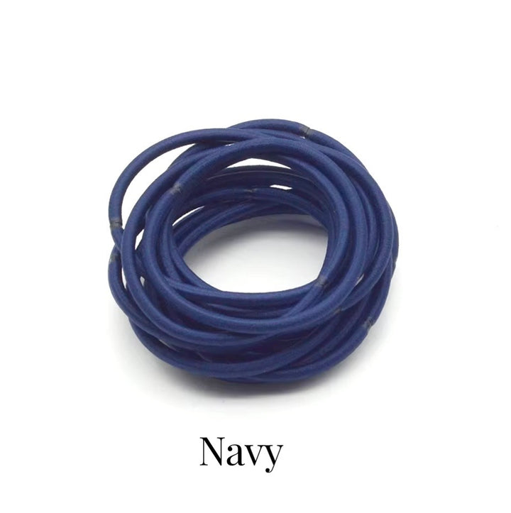 Élastiques fins pour cheveux. 