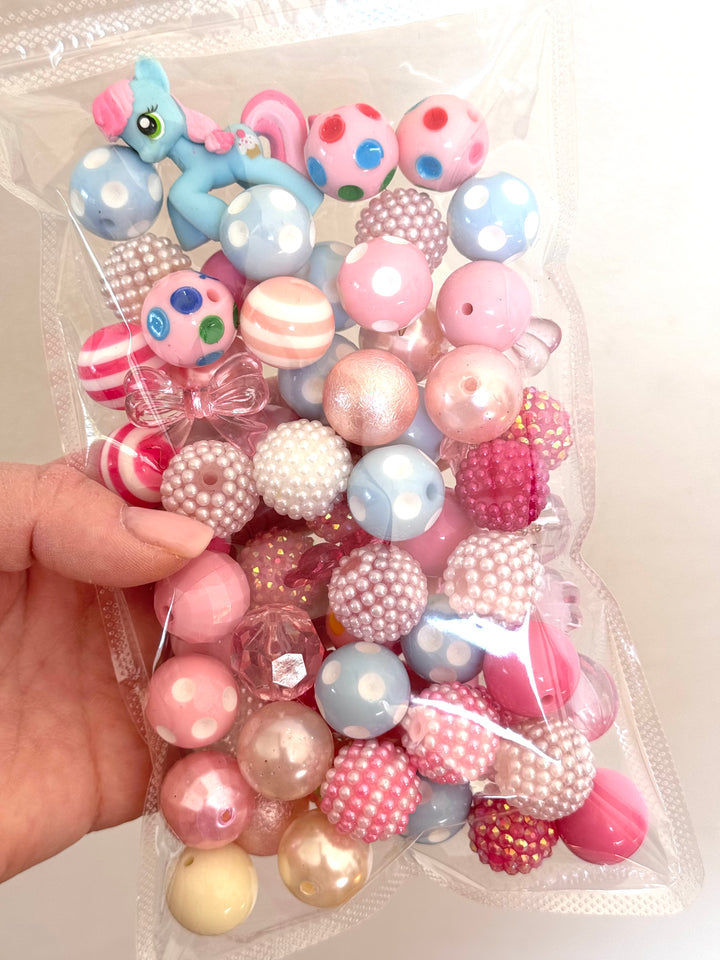 Bulk 70 pack Pink Mix Beads