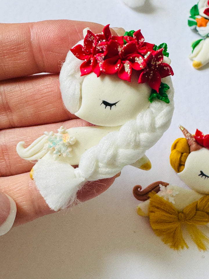 Christmas Unicorn Bow Clays