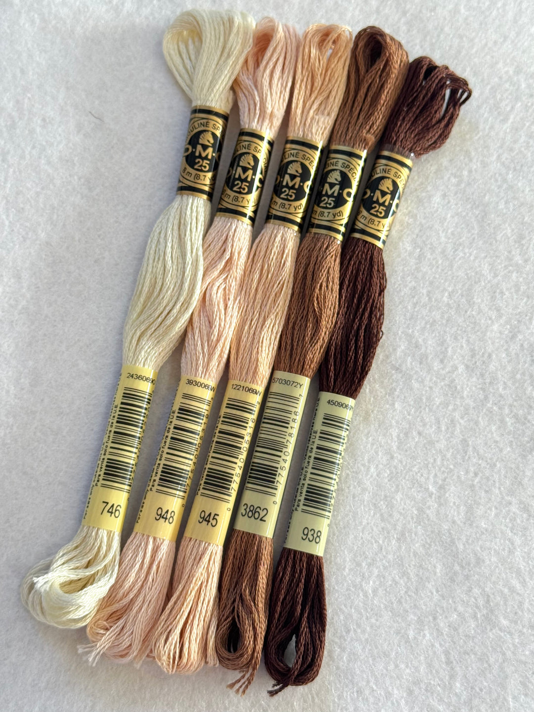 DMC Stranded Cotton Threads No. 938 Clove