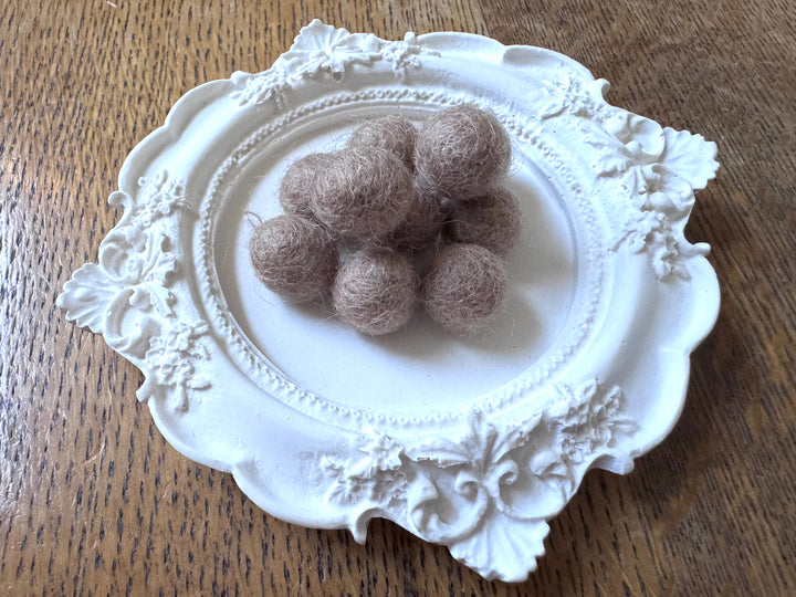 100% Wool Felt Balls 1cm 3/8” ~ Biscuit