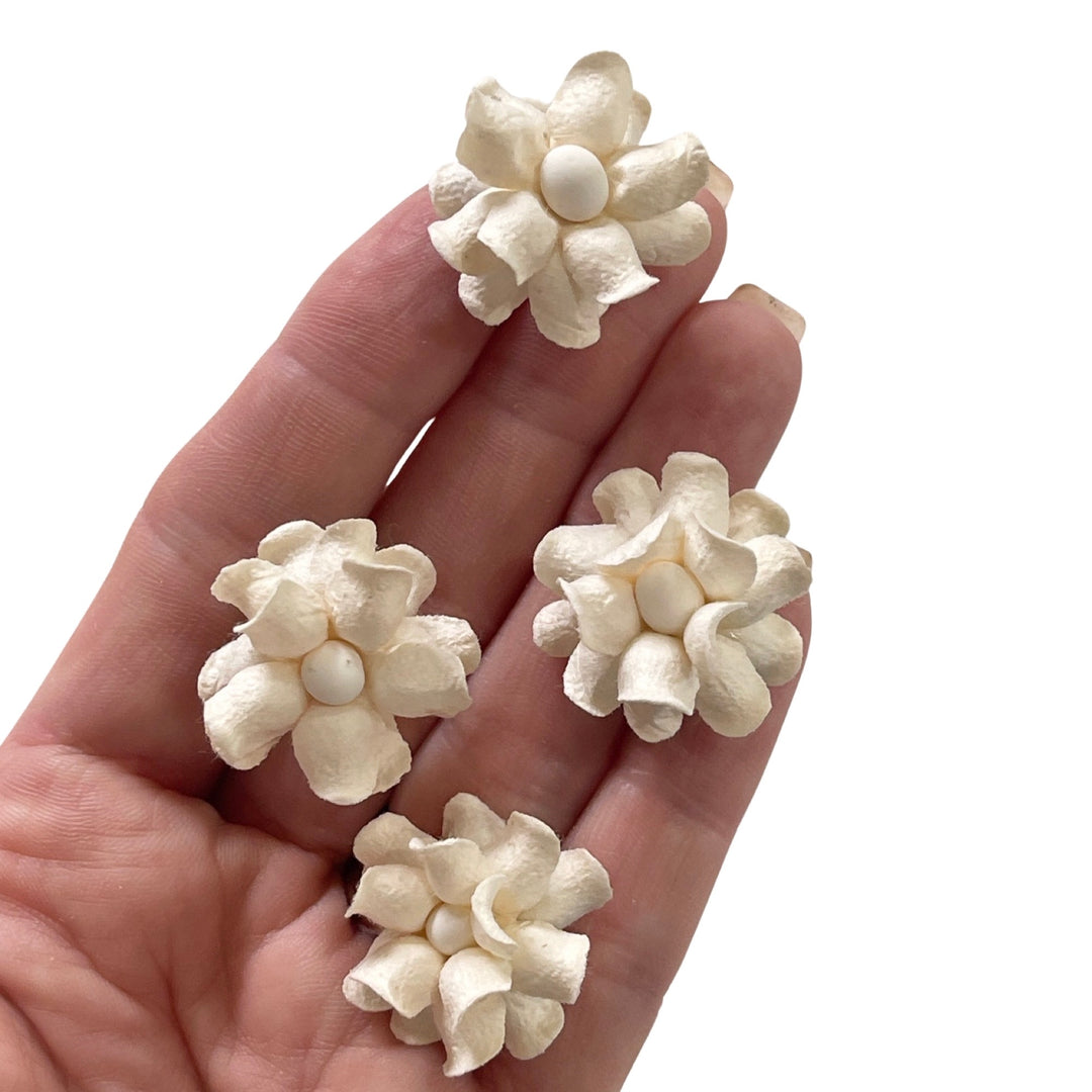 Cream Cottage Sweetheart Mulberry Flowers 25mm - 10 Blooms