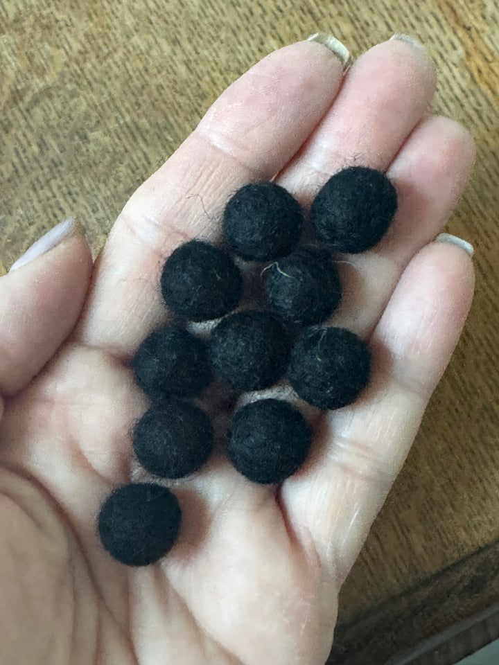 100% Wool Felt Balls 1cm 3/8” ~ Black