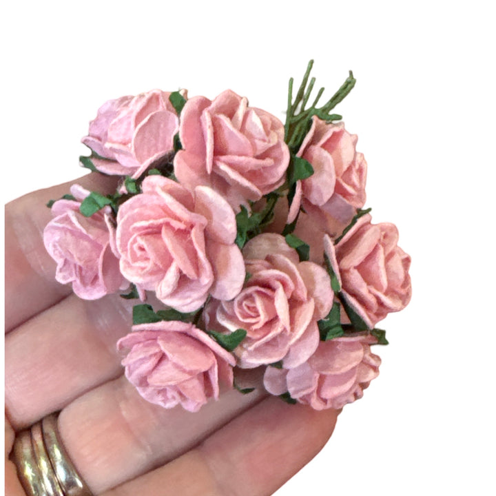 10 pièces - Fleurs en papier de mûrier - Roses à pétales arrondis de 2 cm - Rose pêche