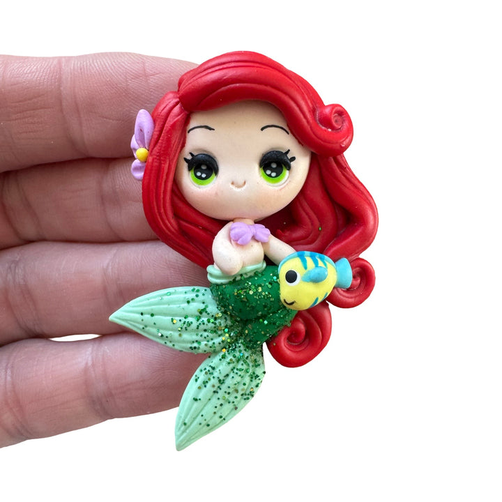 Ariel with Flounder Bow Clay