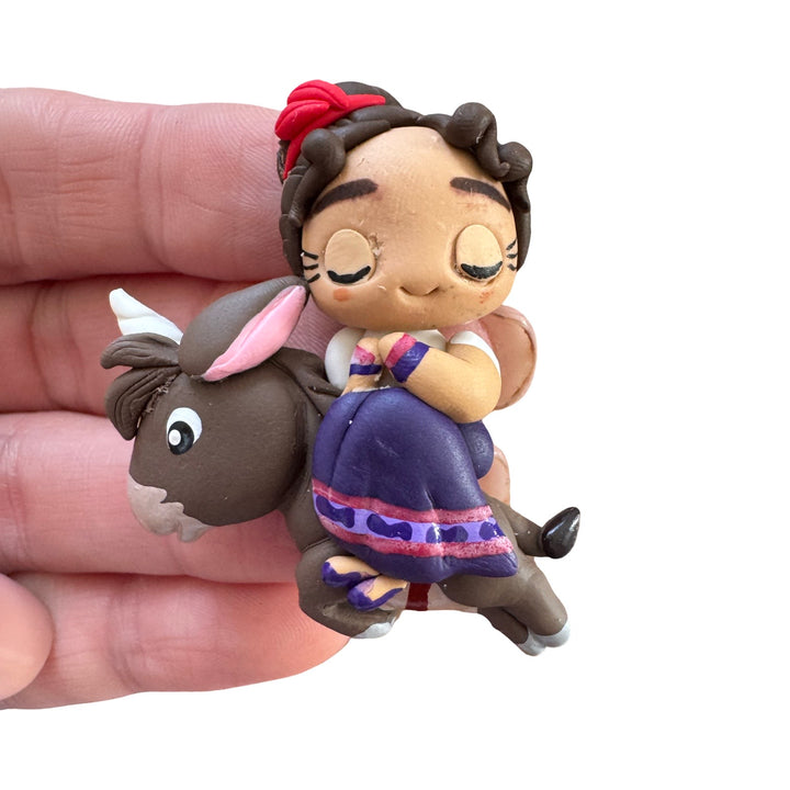 Luisa sur Donkey Bow Clay - Luxe Maker