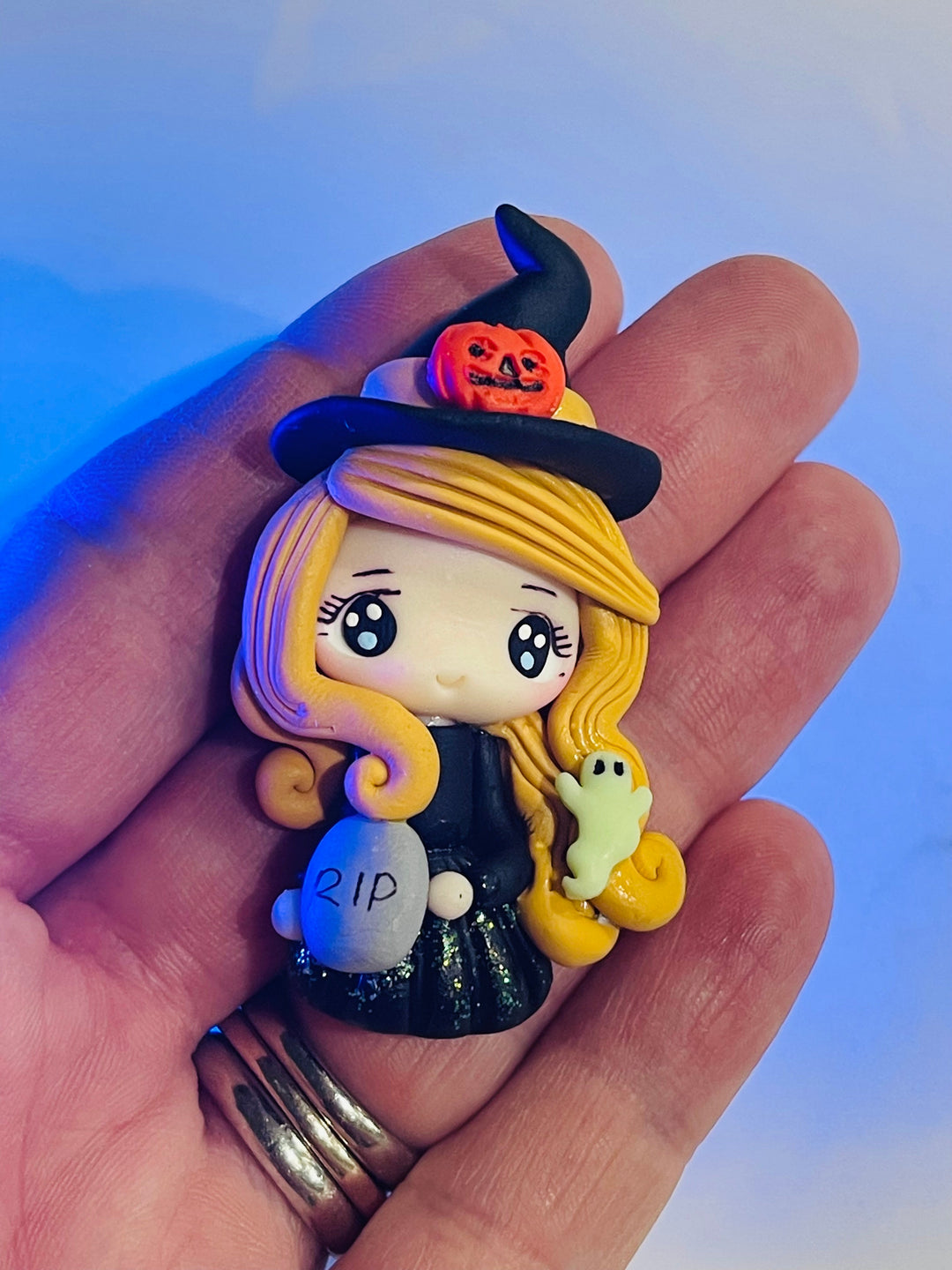 Blond Witch Bow Clay - Glow in the Dark - Halloween Witch Bow Clay Embellishment