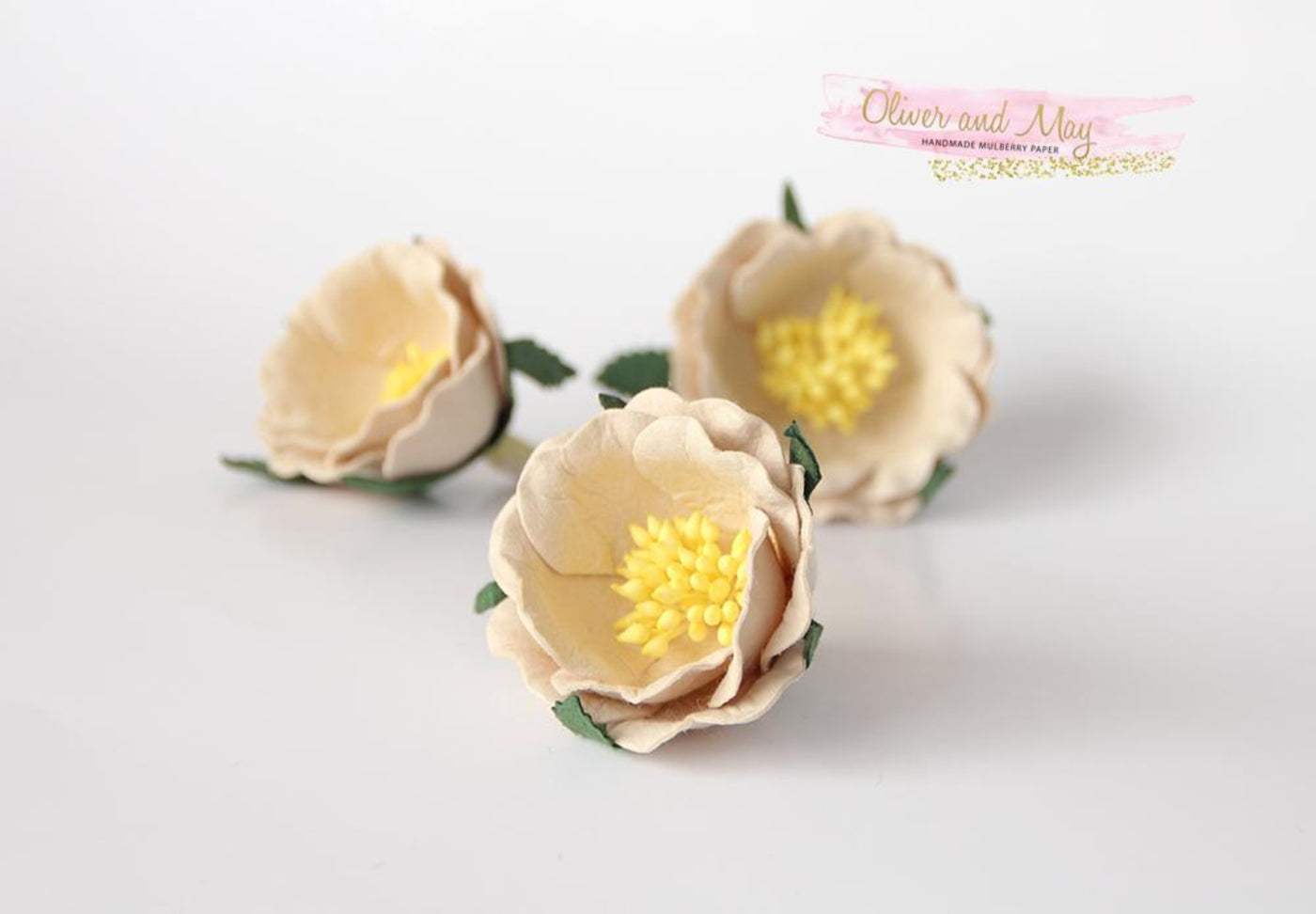 5 pcs Mulberry Paper Flowers - Polyantha Roses - 4.5cm in Pale Beige