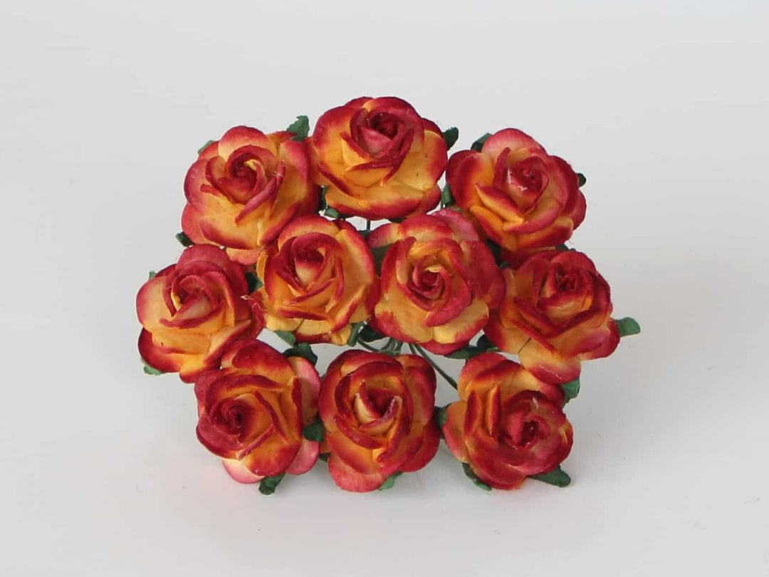 10 pièces - Fleurs en papier de mûrier - Roses à pétales arrondis de 2 cm - Rouge et jaune