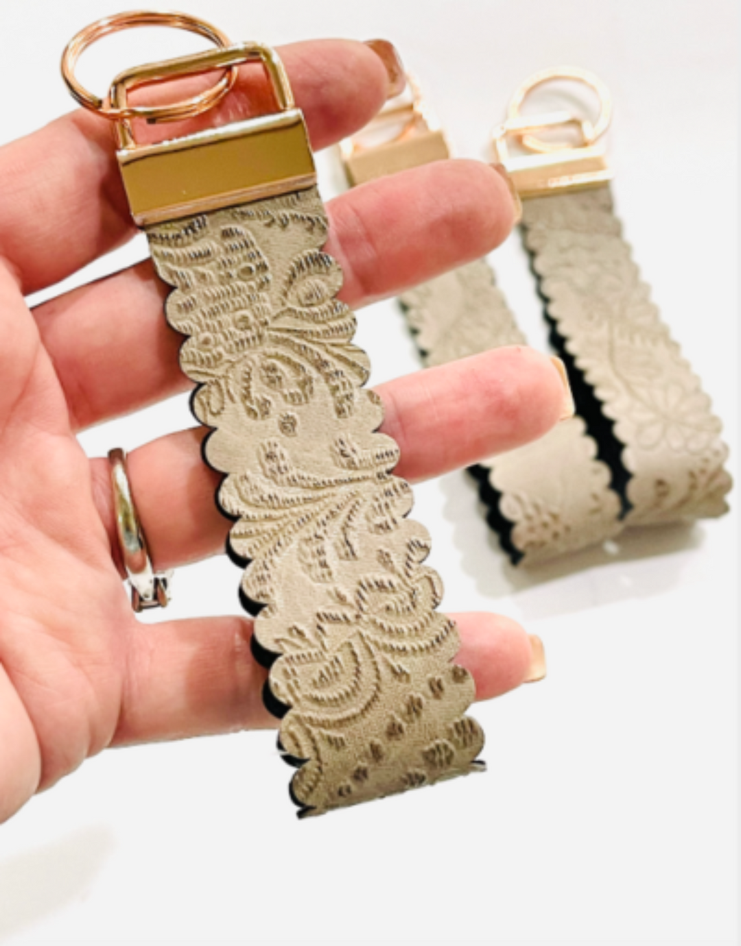 Vintage Scallop Key Fob Steel Rule Multi Die for Wristlet Key Chains