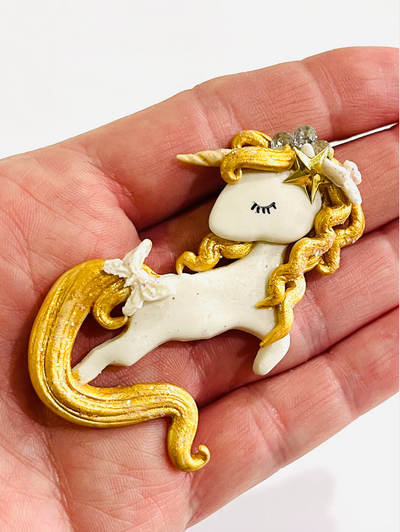 Enchanted Unicorns Bow Clay Embellishments