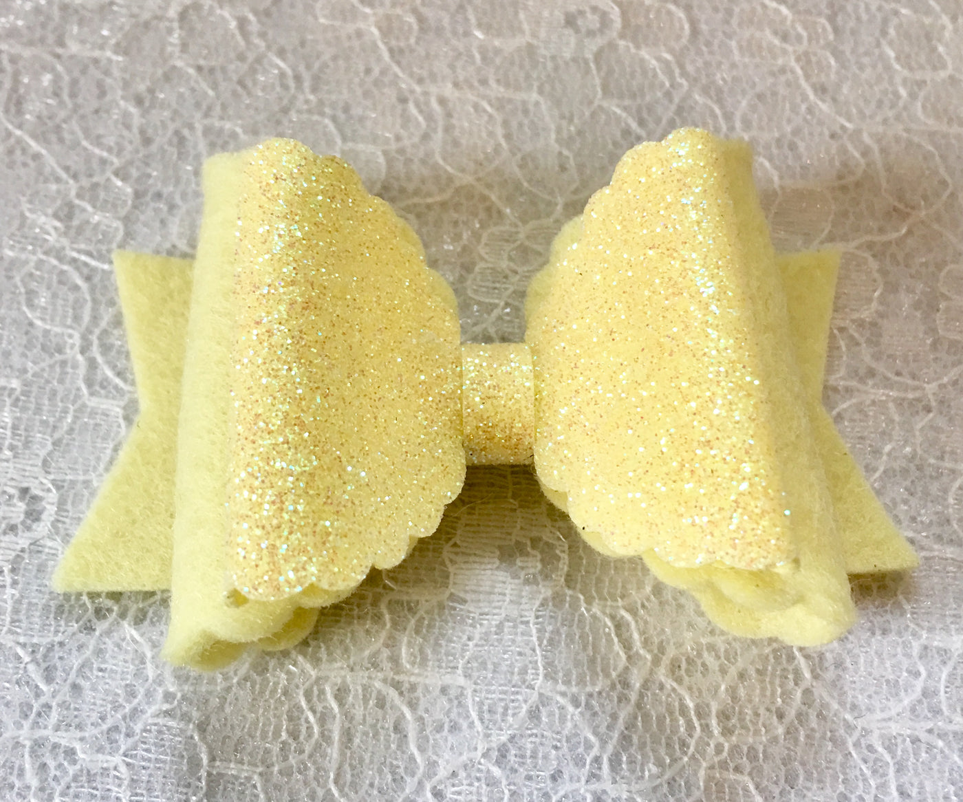NEW 3" and 4" Felt Better Scalloped Dolly Bow Die