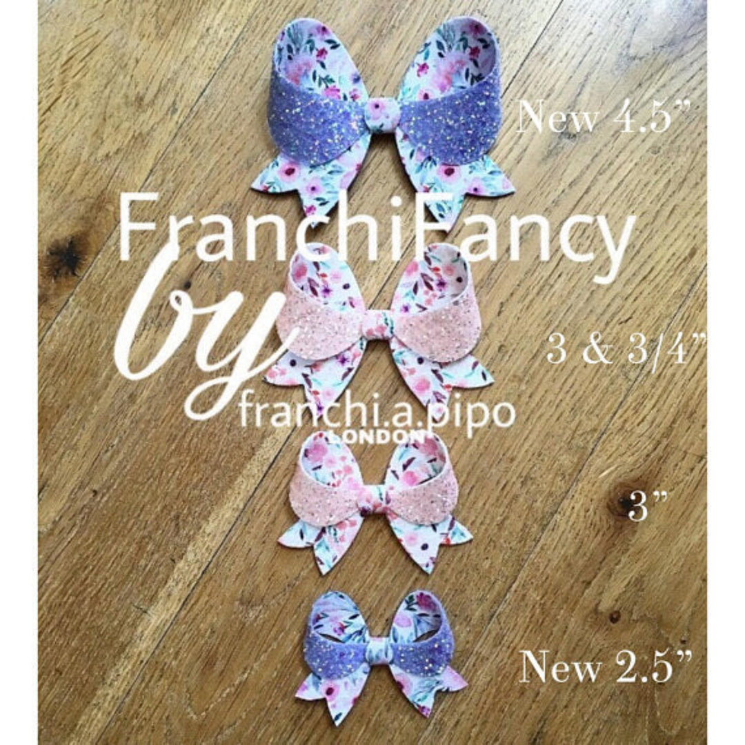 FranchiFancy Bow Die - 4 tailles au choix de 2 matrices