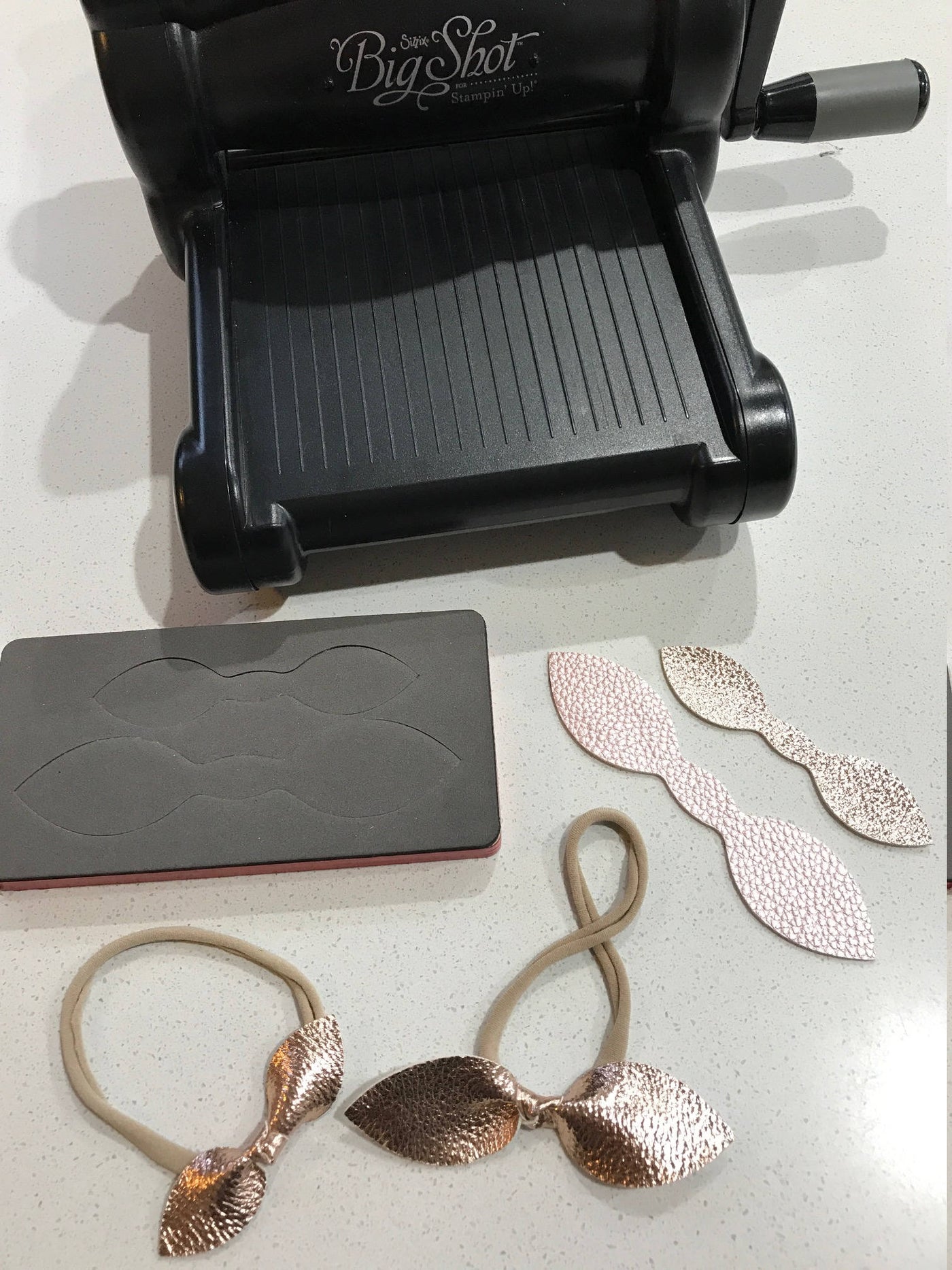 Leather Bow Knot Die - 2 sizes of Bows - Big Shot Pro / Sizzix Cutter Machine Compatible - Bow Die Template