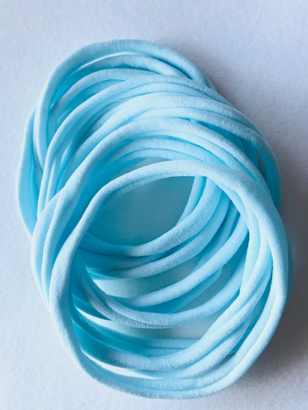 Bandeaux en nylon BABY BLUE, bandes en nylon doux, bandeaux pour bébés, arcs de bricolage, fournitures d’arc de cheveux, fournitures de bricolage, taille unique pour la plupart des bandeaux