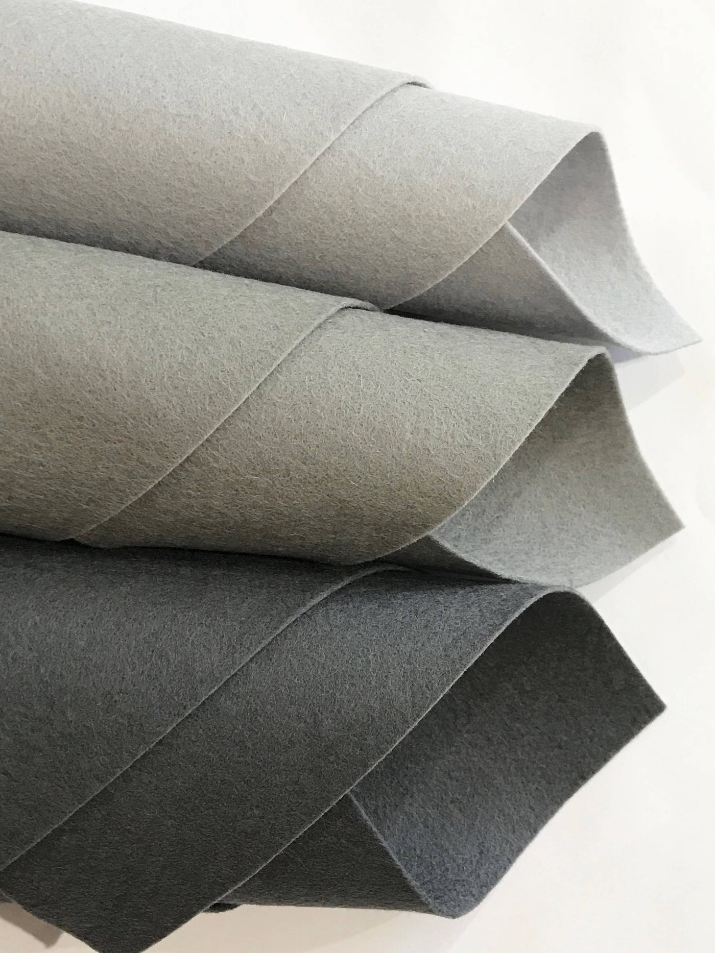 1mm Light Grey Merino Wool Felt No. 37 - Available in a range of 7 sizes