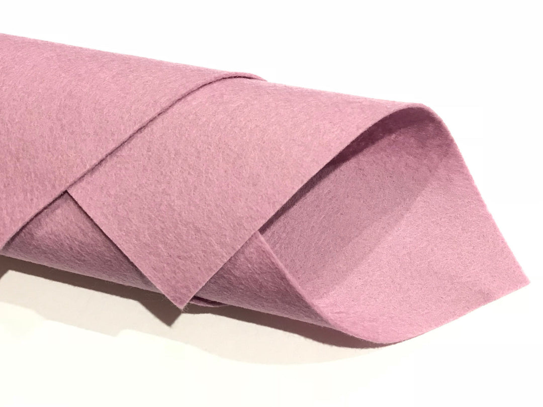 Feuilles ou mètres de feutre de laine mérinos rose lilas de 1 mm - N° 31