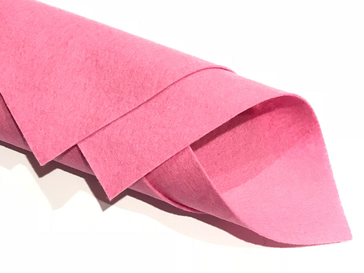 Feuille de feutre de laine mérinos rose bonbon 1 mm 8 x 11" - N° 26