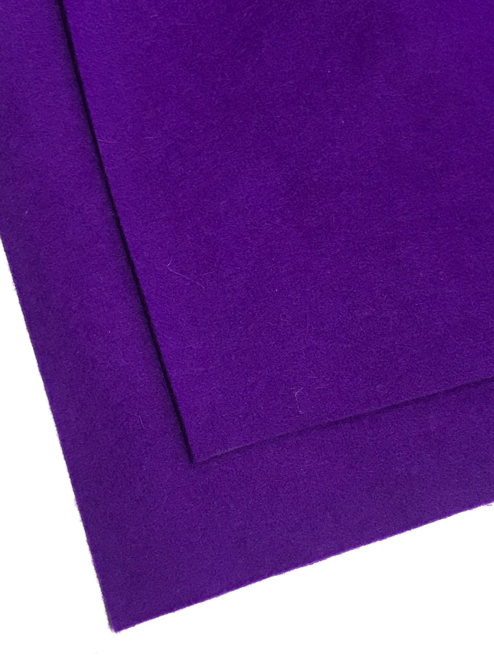 Feuille de feutre de laine mérinos violet violet 1 mm 8 x 11" - N° 32