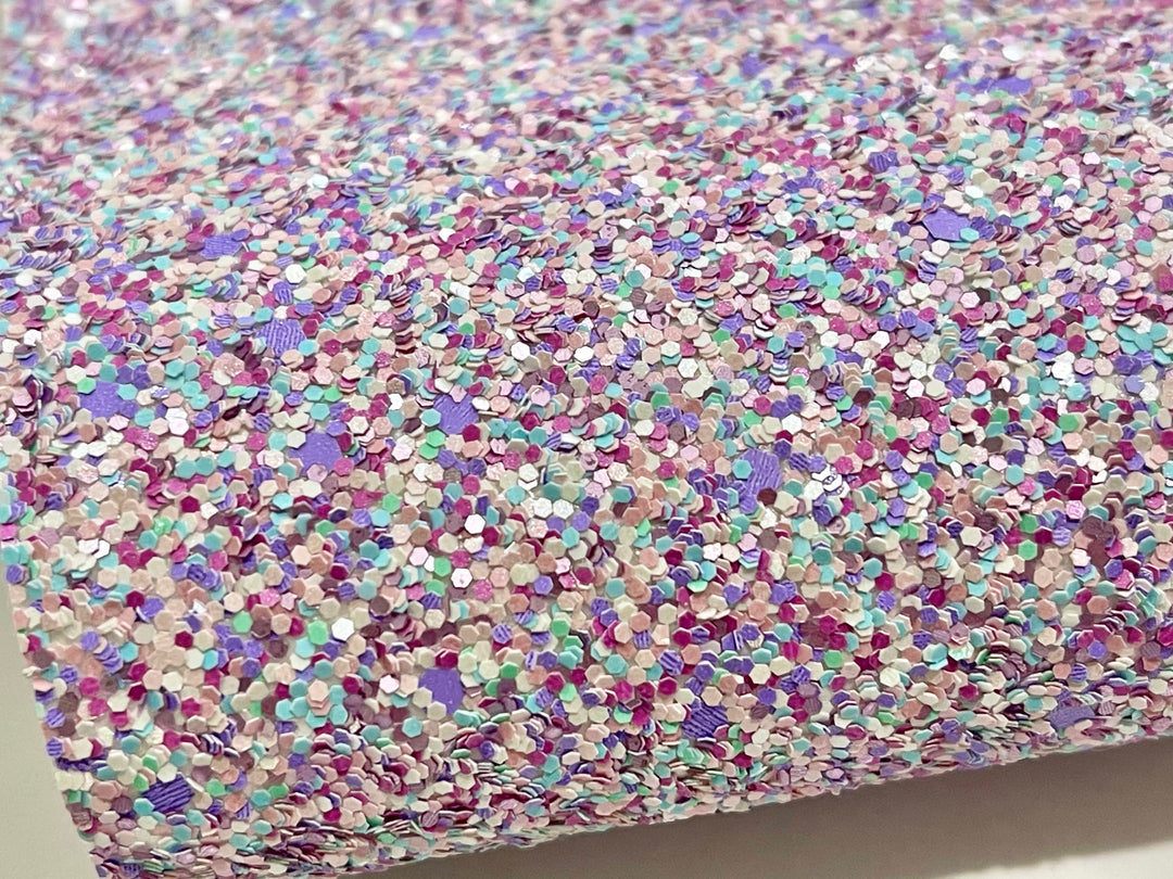 Feuille de tissu en toile à grosses paillettes multicolores Purple Madness