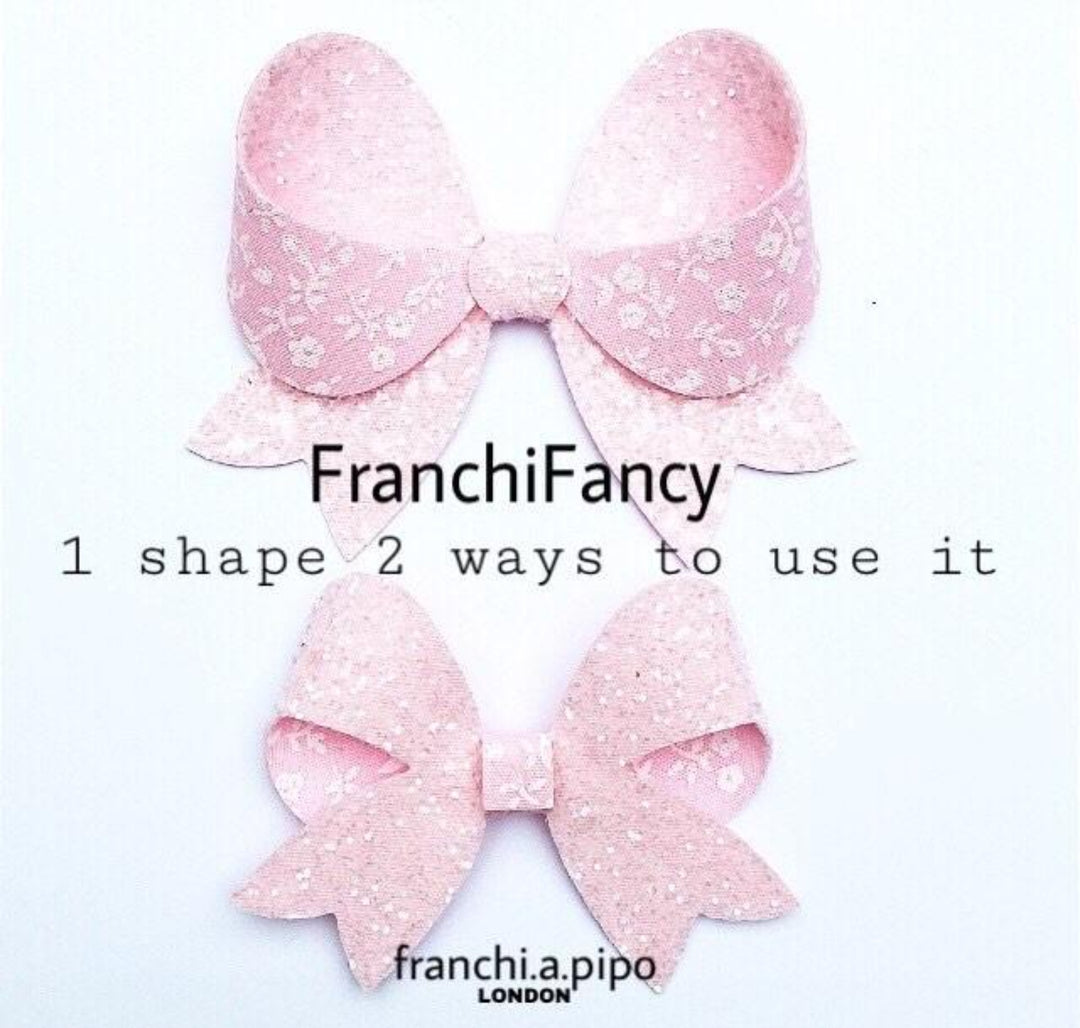 FranchiFancy Bow Die - 4 tailles au choix de 2 matrices