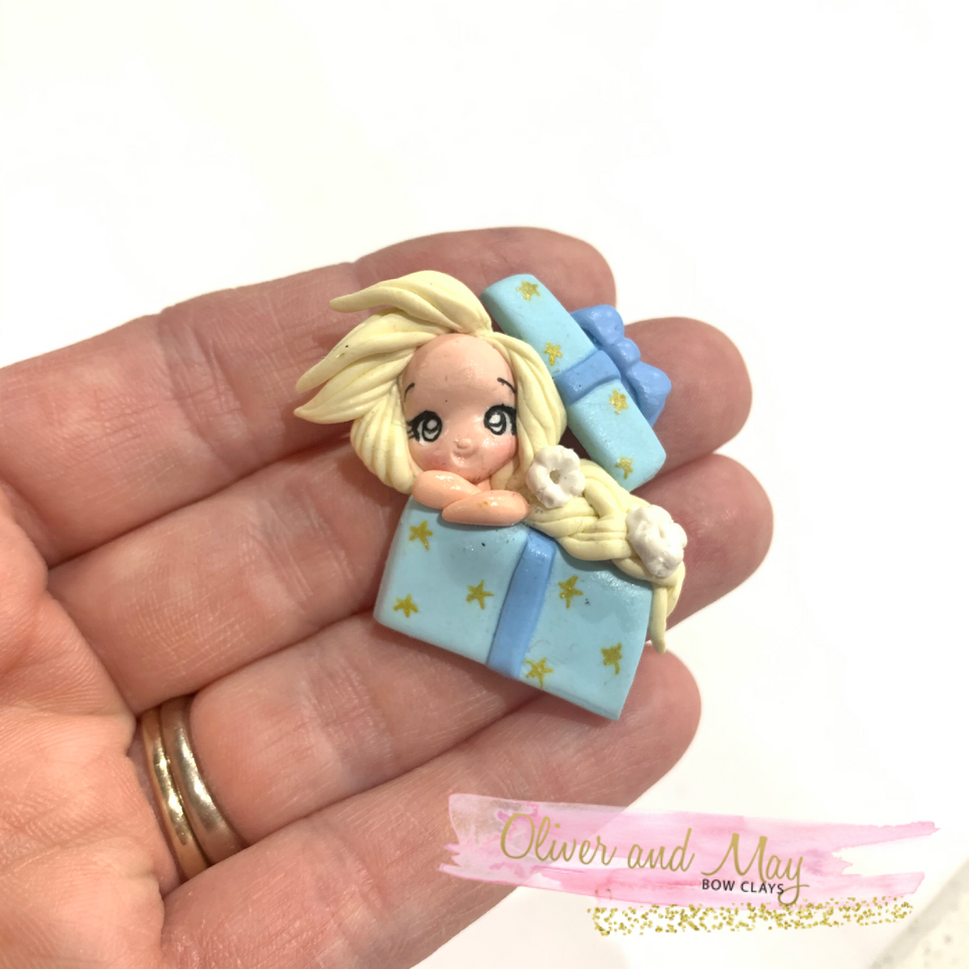 Elsa Surprise Box Bow Clay Embellishments
